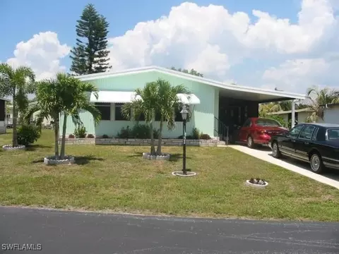 4708 Fiji Ln, Bonita Springs, FL 34134
