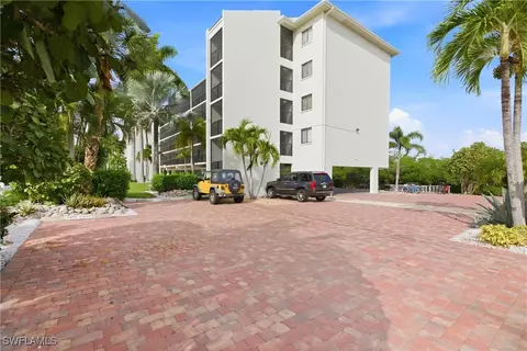5220 Bonita Beach Rd SW #103, Bonita Springs, FL 34134