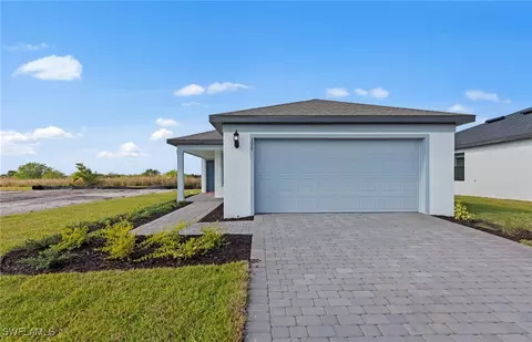 290 Silent Lake Dr, Lehigh Acres, FL 33936