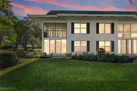 292 Banyan Boulevard #292, Naples, FL 34102