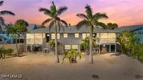 423 Lazy Way, Fort Myers Beach, FL 33931