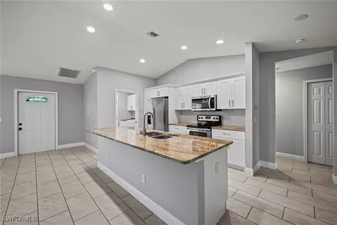18428 Heather Rd, Fort Myers, FL 33967