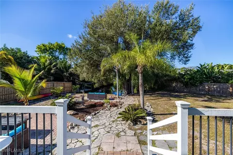Exterior - 20520 Pine Tree Ln, Estero, FL 33928 photo 4 of 9