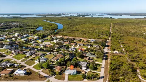 View/Area - 20520 Pine Tree Ln, Estero, FL 33928 photo 3 of 7