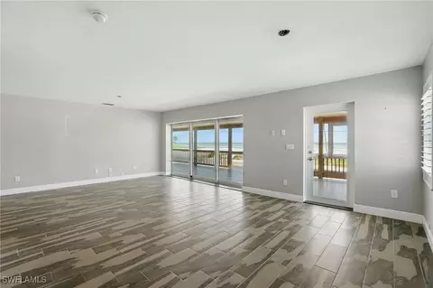 5557 Estero Blvd, Fort Myers Beach, FL 33931