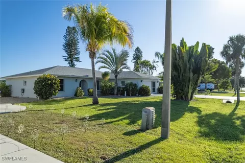 10322 Sandy Hollow Ln, Bonita Springs, FL 34135