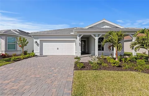 17311 Leaning Oak Trl, North Fort Myers, FL 33917