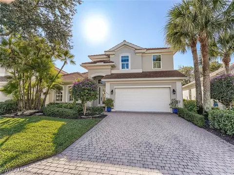 9077 Falling Leaf Dr, Bonita Springs, FL 34135