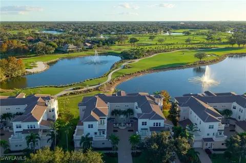 584 Avellino Isles Cir #19302, Naples, FL 34119