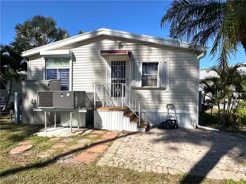 4501 Jefferson Davis Blvd E, Estero, FL 33928 photo 4