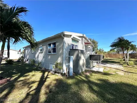 4501 Jefferson Davis Blvd E, Estero, FL 33928 photo 3
