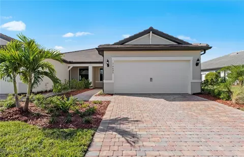 16626 Rolling Rock Blvd, Alva, FL 33920