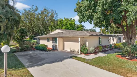 5857 Wyldewood Lakes Ct, Fort Myers, FL 33919