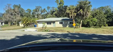 14114 Caribbean Blvd, Fort Myers, FL 33905