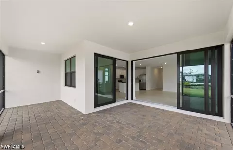 2072 Freemont Way, Naples, FL 34120 photo 14