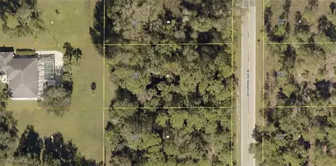 1317 Richmond Ave N, Lehigh Acres, FL 33972
