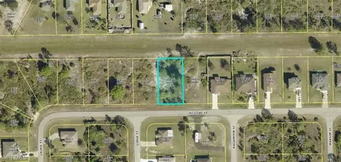418 Mcclure St, Lehigh Acres, FL 33972