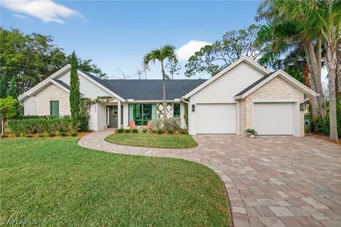 1815 Princess Ct, Naples, FL 34110