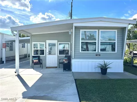 20540 Basin Dr, Estero, FL 33928