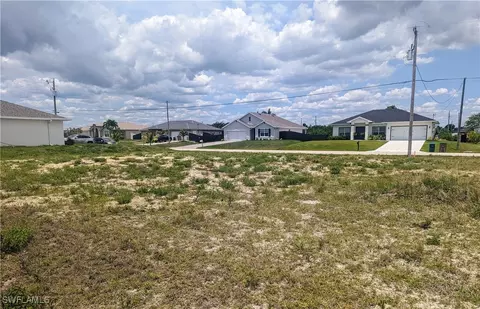 1616 NW 9th Ave, Cape Coral, FL 33993