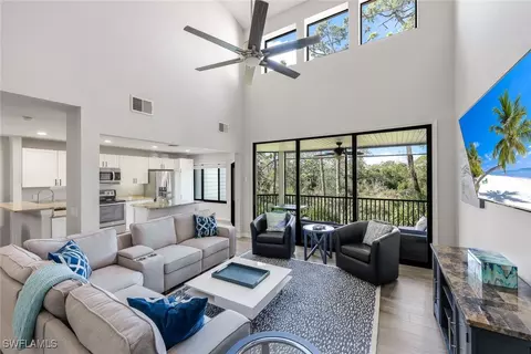27106 Oakwood Lake Dr, Bonita Springs, FL 34134