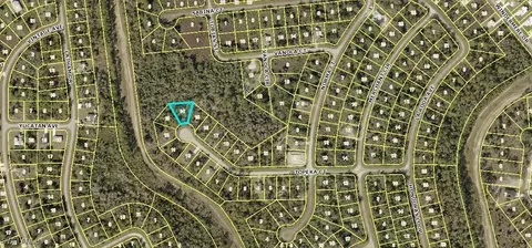 676 677 Topeka Ct, Lehigh Acres, FL 33972