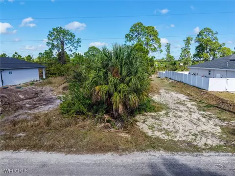 749 Newell St E, Lehigh Acres, FL 33974