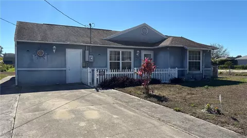 3015 6th St W, Lehigh Acres, FL 33971