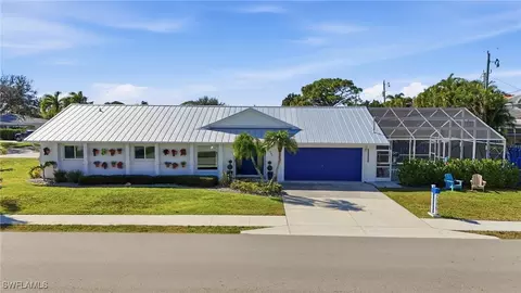 595 109th Ave N, Naples, FL 34108