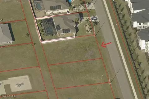 308 SW 15th Pl, Cape Coral, FL 33991