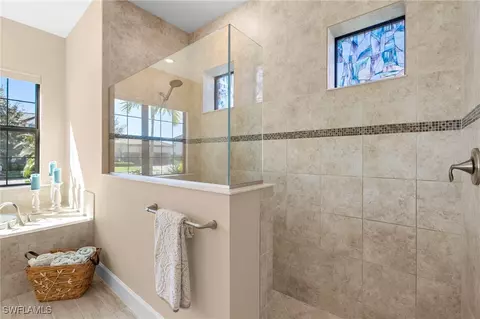 Bath - 14310 Pine Hollow Dr, Estero, FL 33928 photo 2 of 5