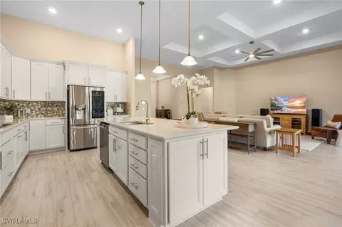 Kitchen - 14310 Pine Hollow Dr, Estero, FL 33928 photo 4 of 5