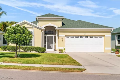 1777 Emerald Cove Cir, Cape Coral, FL 33991