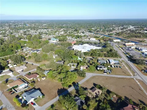 33 Eustis Ave, Lehigh Acres, FL 33936 photo 6