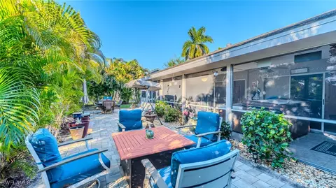 Exterior - 22638 Forest View Dr, Estero, FL 33928 photo 3 of 5