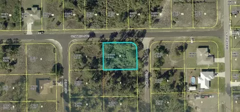 840 Roma Ave S, Lehigh Acres, FL 33974
