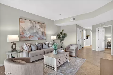 9201 Palmetto Ridge Dr #101, Bonita Springs, FL 34135