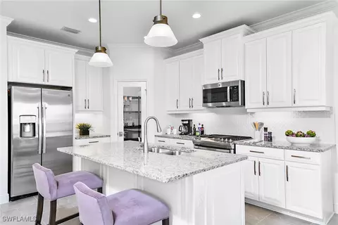 Kitchen - 4539 Centaurus Cir, Naples, FL 34120 photo 3 of 3