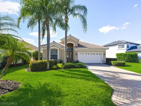 10000 Isola Way, Miromar Lakes, FL 33913
