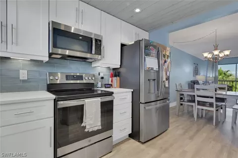 2121 Collier Ave #508, Fort Myers, FL 33901