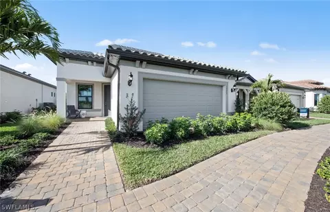 2119 Freemont Way, Naples, FL 34120