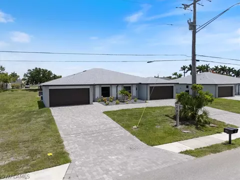 333-335 SW 47th Ter, Cape Coral, FL 33914