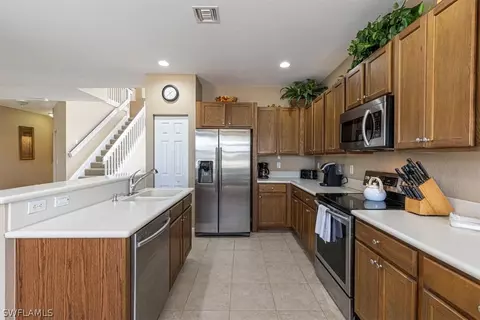 Kitchen - 1893 Par Dr, Naples, FL 34120 photo 1 of 3
