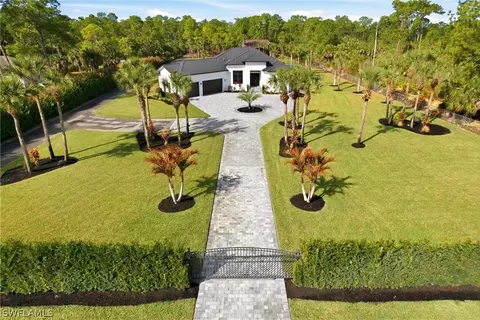 1261 SW 13th St, Naples, FL 34117