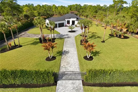 1261 SW 13th St, Naples, FL 34117