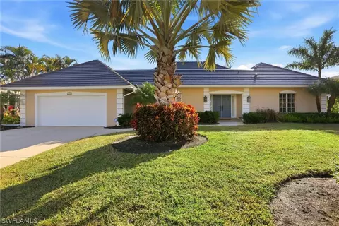 4850 Whispering Pine Way, Naples, FL 34103