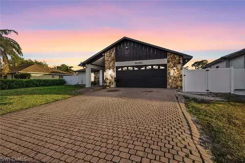 5050 32nd Ave SW, Naples, FL 34116