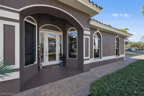 9701 Springlake Cir, Estero, FL 33928 photo 4