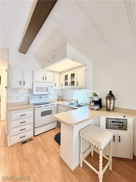 4520 Robert E Lee Blvd E, Estero, FL 33928 photo 5