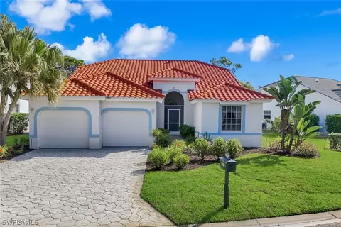 25240 Bay Cedar Dr, Bonita Springs, FL 34134